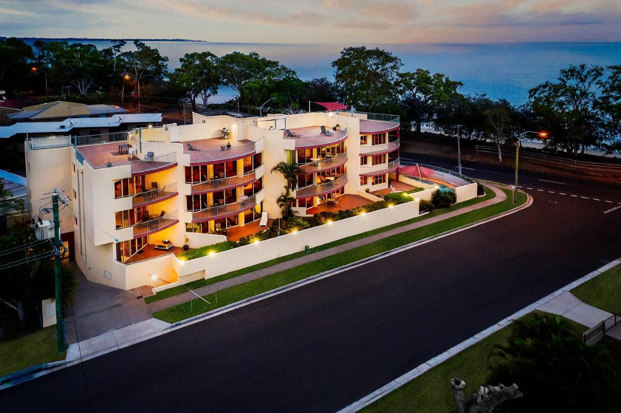 Alexander Beachfront Apartments Херви-Бэй Экстерьер фото