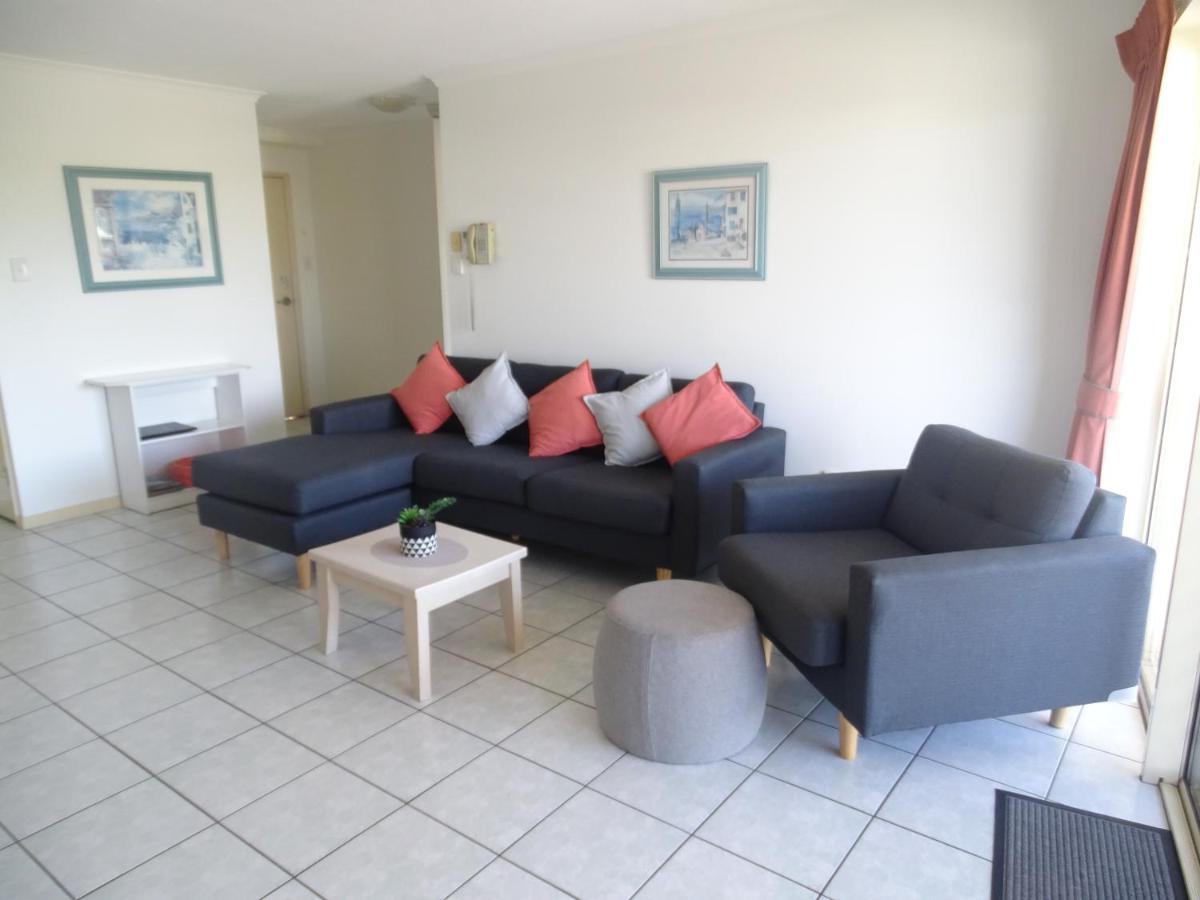 Alexander Beachfront Apartments Херви-Бэй Экстерьер фото